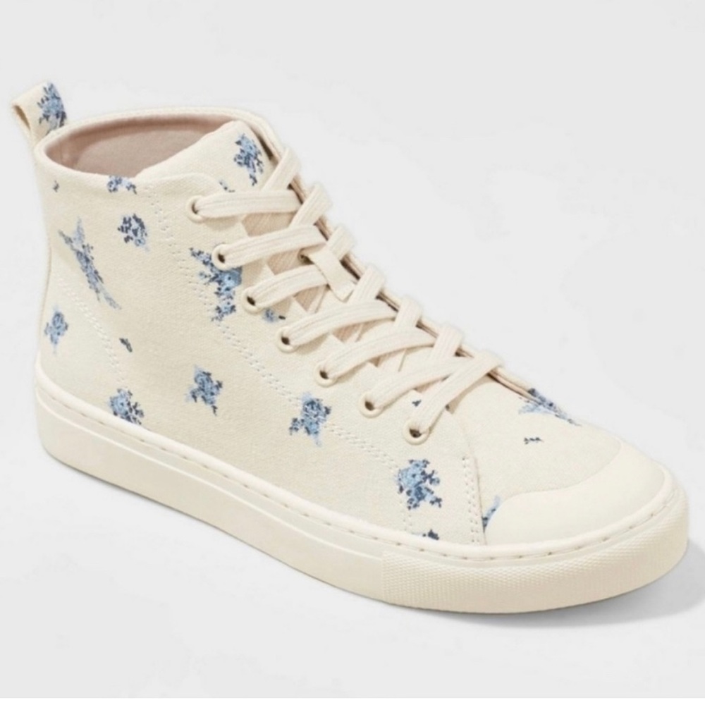 Universal Thread Jolie floral sneakers